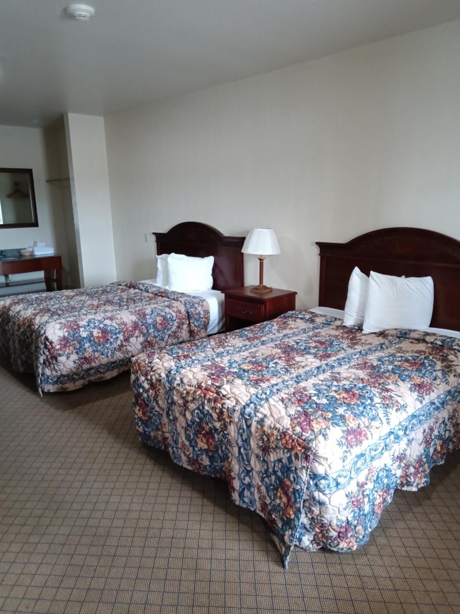 Hiway Inn Express Coalgate Esterno foto